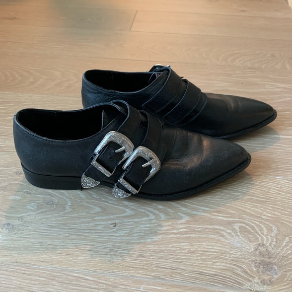 Leather Western Style Shoes - Picture 1 of 5